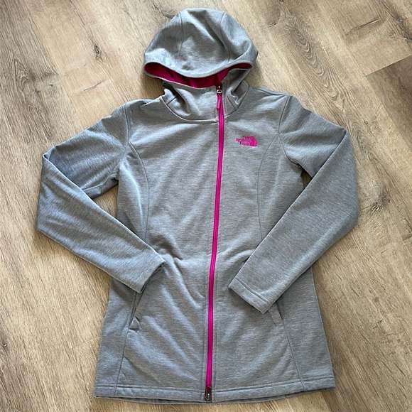 The North Face Lightweight Jacket - Picture 5 of 10